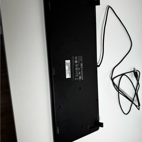 Alienware USB Keyboard - Picture 5 of 6